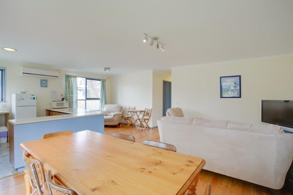15 Koala Street, Cowes VIC 3922, Cowes - Thumbnail 2
