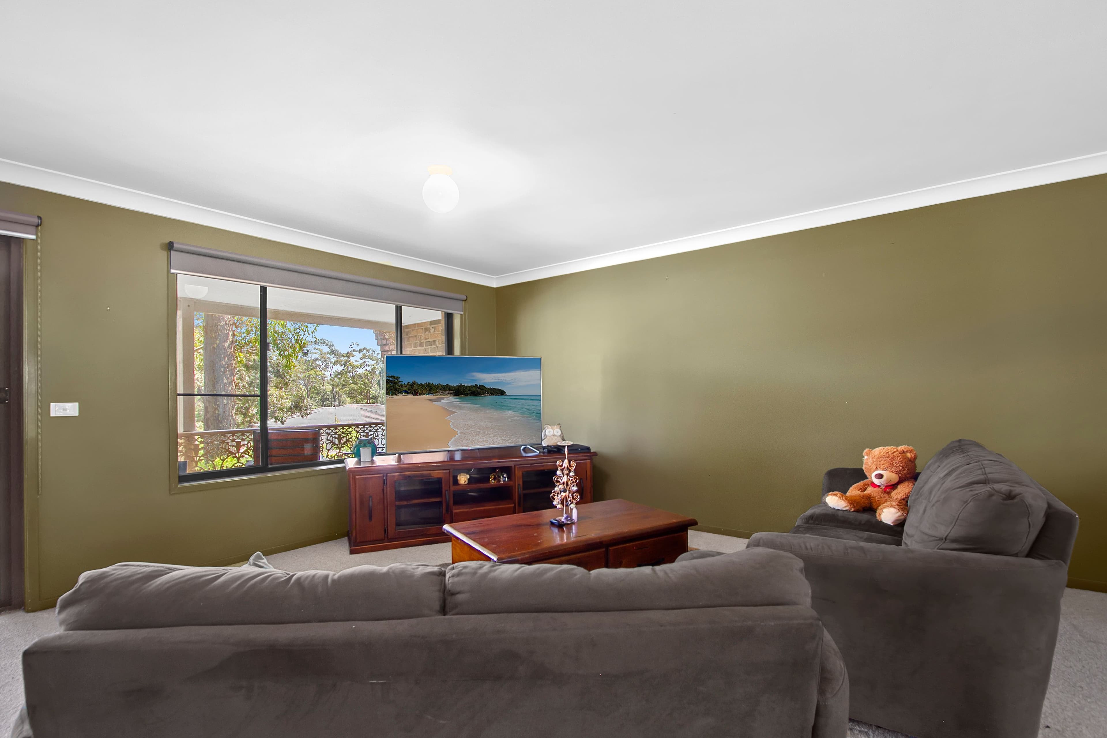 3 Edgewood Place, Denhams Beach - Thumbnail 3