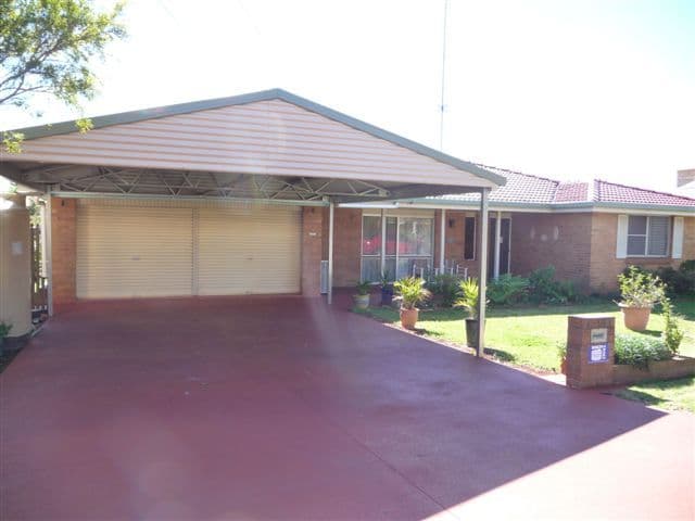 9 Cambridge Street, HARRISTOWN QLD 4350, Harristown - Image 1