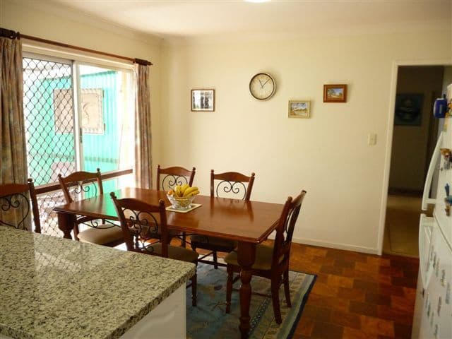 9 Cambridge Street, HARRISTOWN QLD 4350, Harristown - Thumbnail 4
