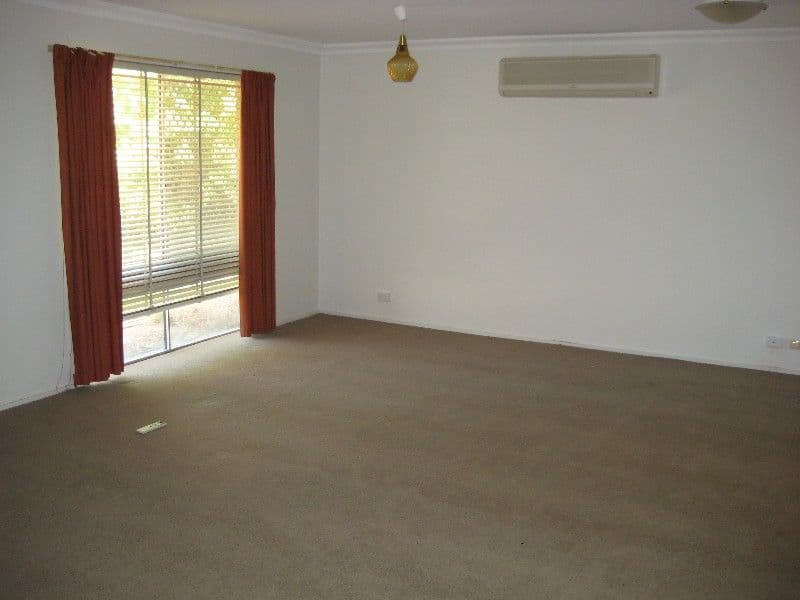 19 Lawrence Street, GOSNELLS WA 6110, Gosnells - Thumbnail 4