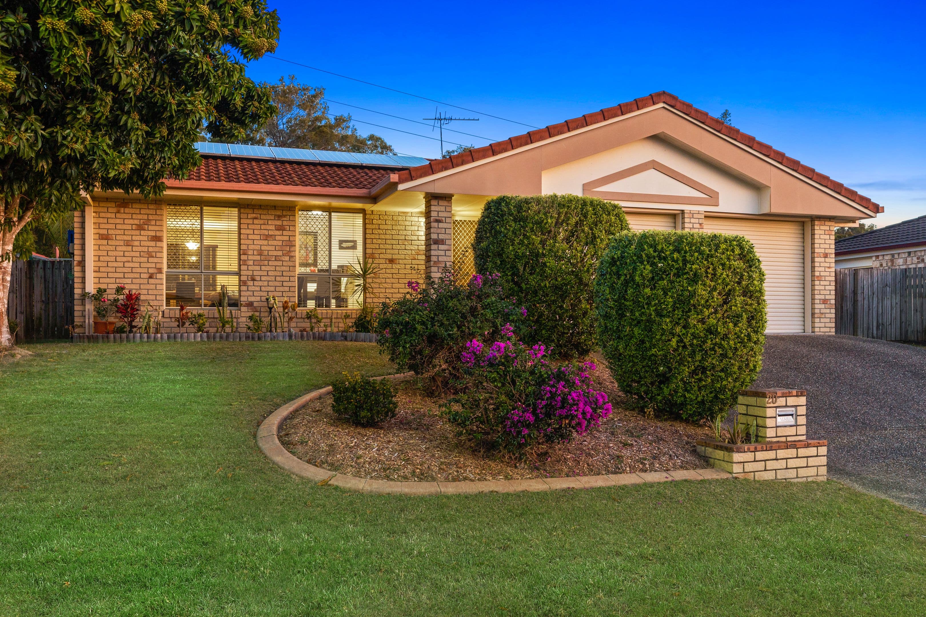 20 Serina Street, Capalaba QLD 4157, Capalaba - Thumbnail 2