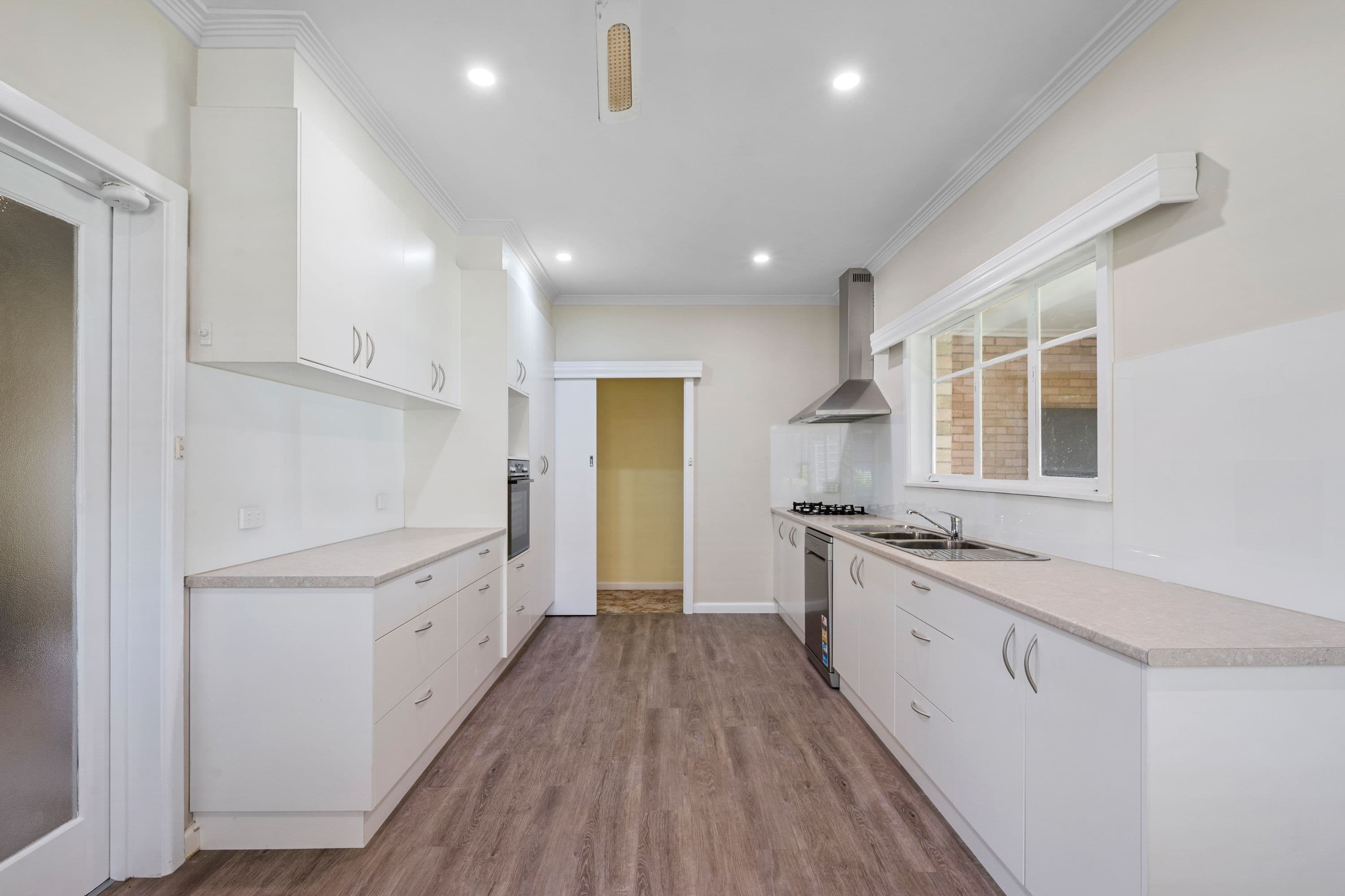12 Neil Street, Kangaroo Flat VIC 3555, Kangaroo Flat - Thumbnail 2