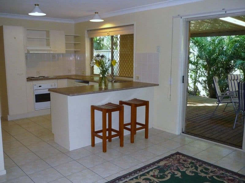 10 Oleander Crescent, DURACK QLD 4077, Durack - Thumbnail 3