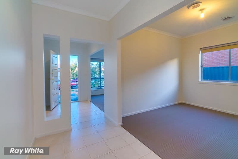 4 Eucla Street, Tarneit VIC 3029, Tarneit - Thumbnail 4