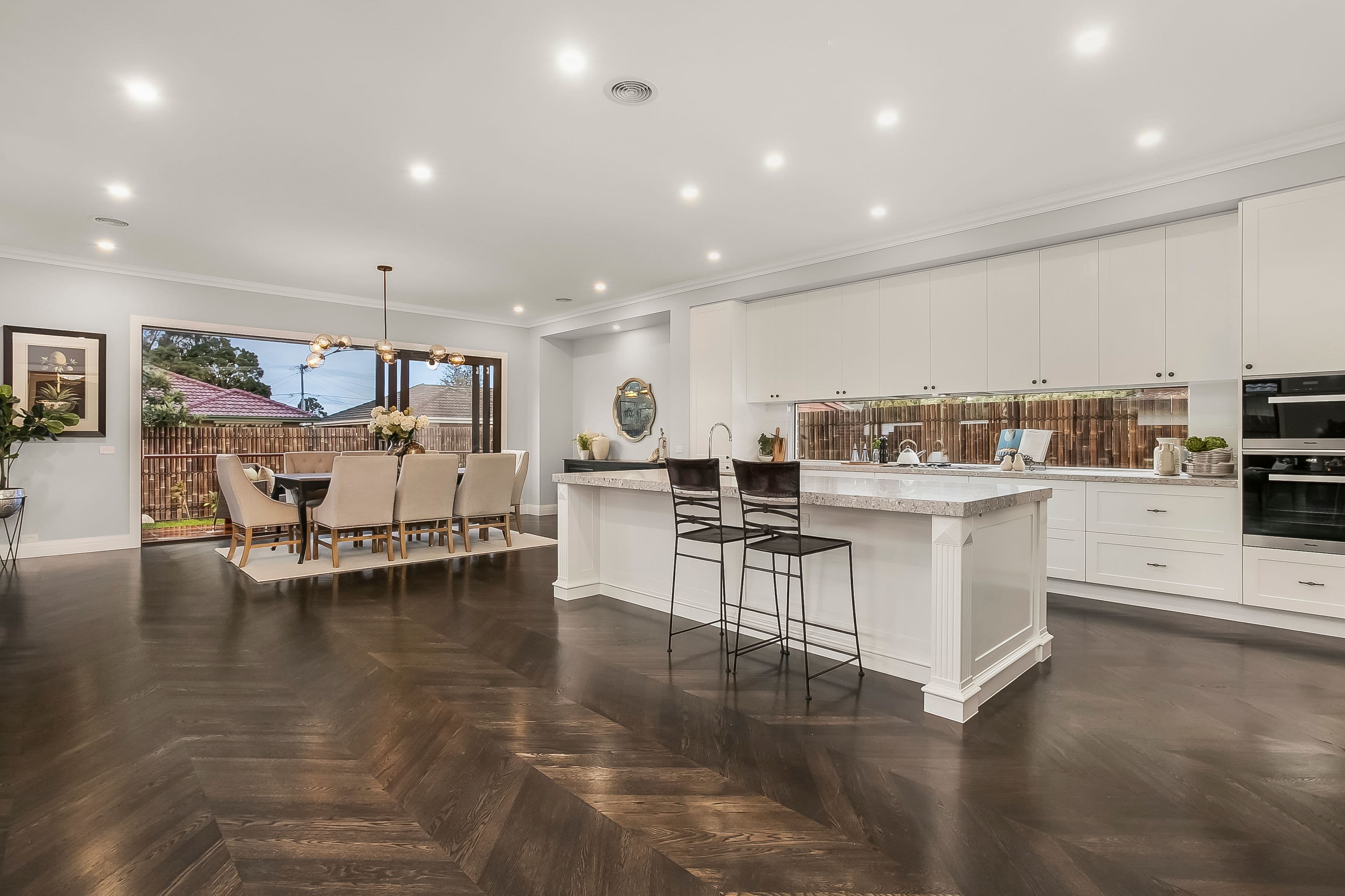 74 Guinevere Parade, Glen Waverley VIC 3150, Glen Waverley - Thumbnail 3