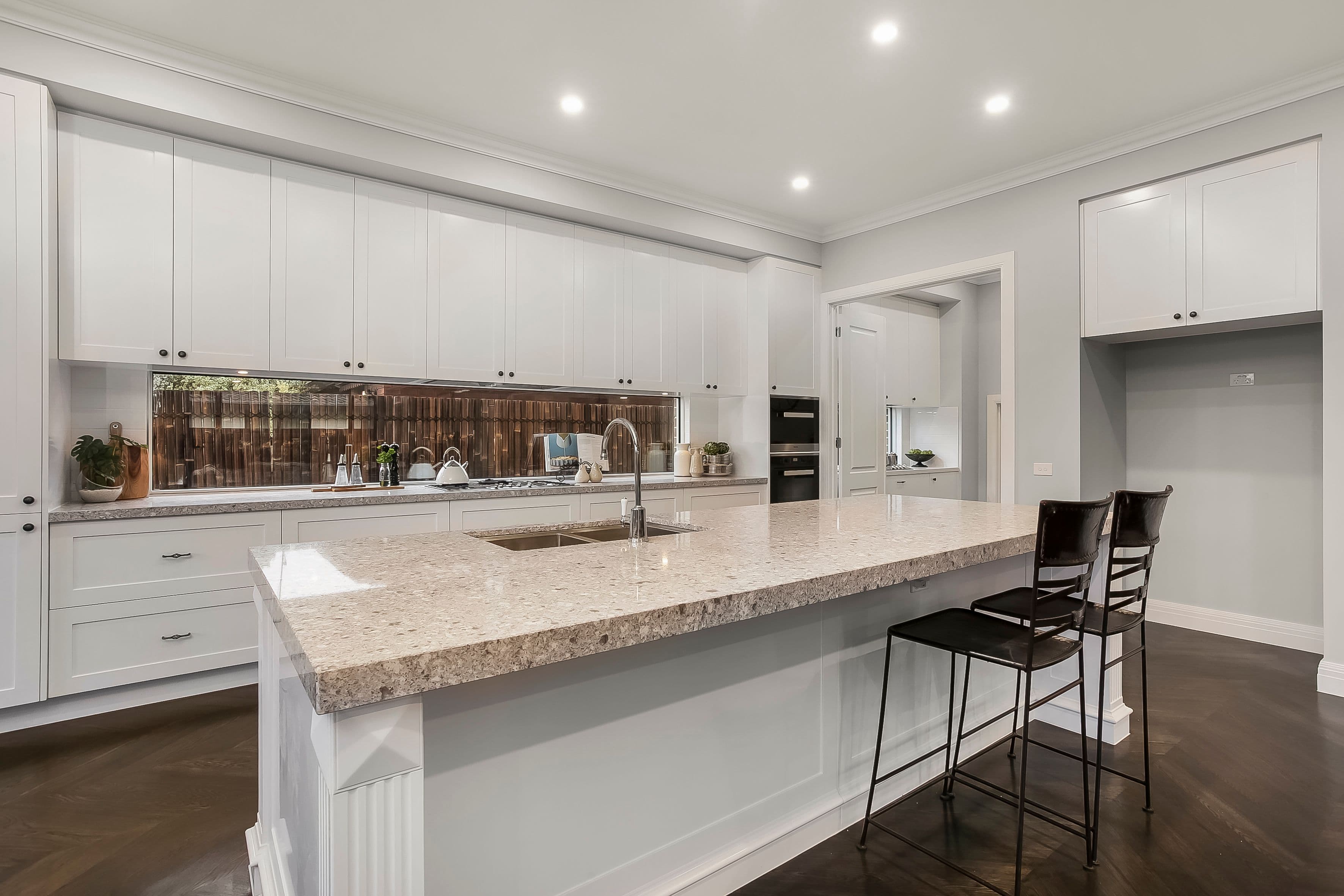 74 Guinevere Parade, Glen Waverley VIC 3150, Glen Waverley - Thumbnail 4