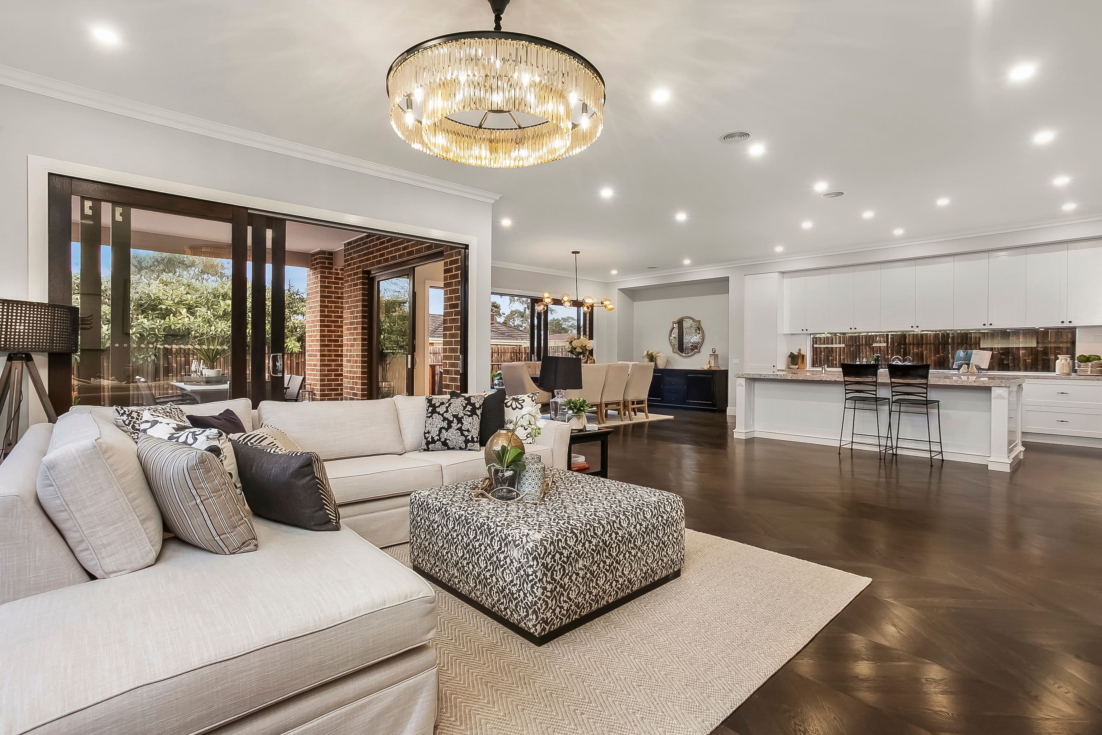 74 Guinevere Parade, Glen Waverley VIC 3150, Glen Waverley - Thumbnail 7