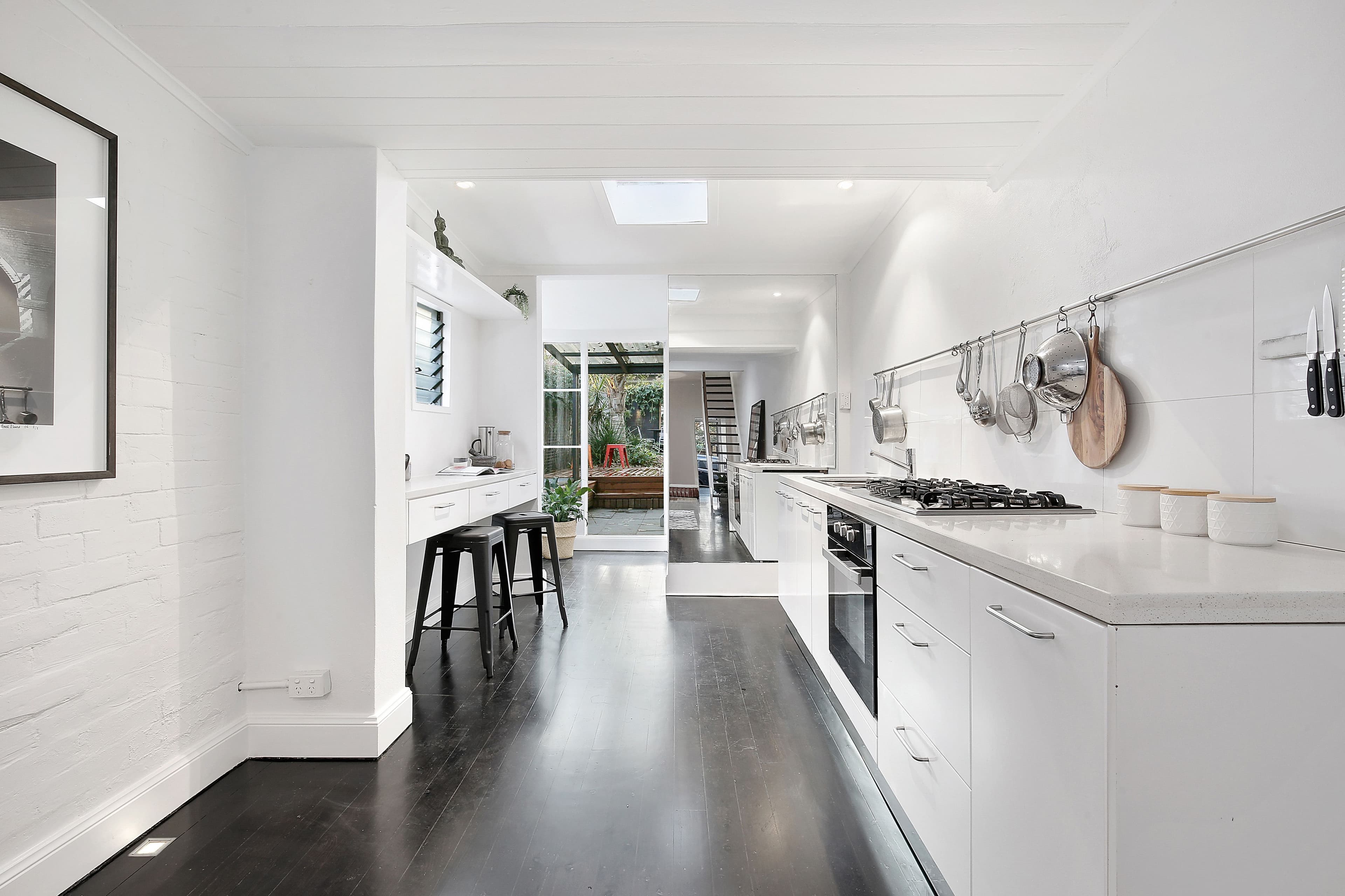 9 Sloane Street, Newtown - Thumbnail 3