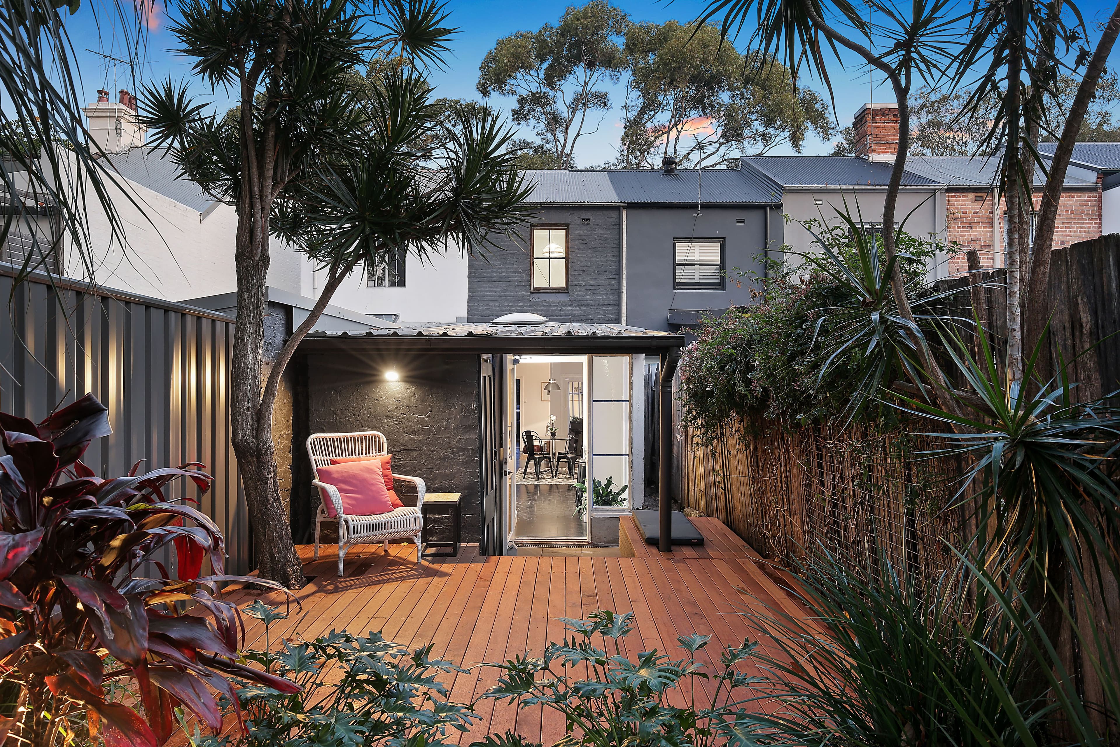9 Sloane Street, Newtown - Thumbnail 5