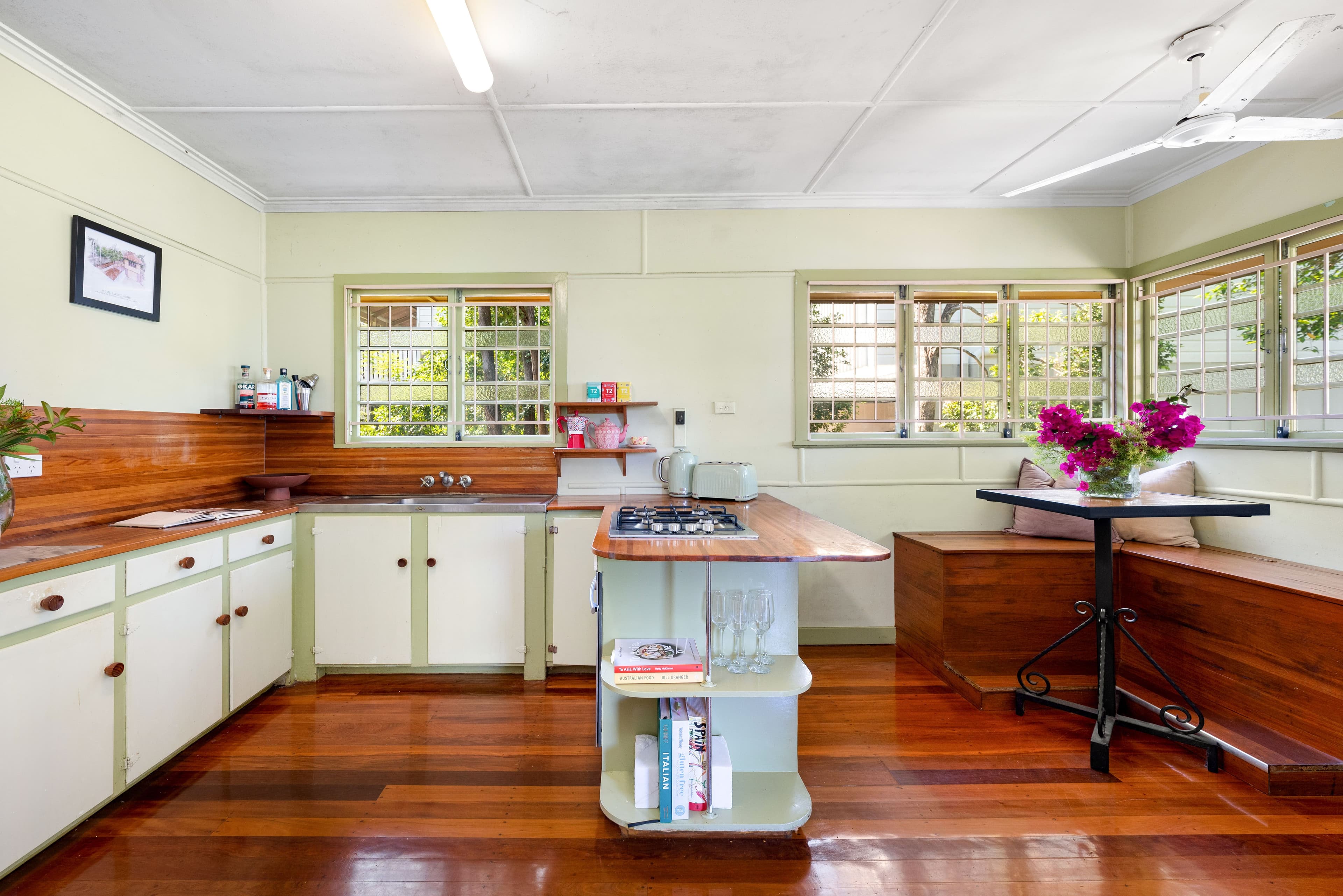 44 Alderley Avenue, Alderley QLD 4051, Alderley - Thumbnail 3
