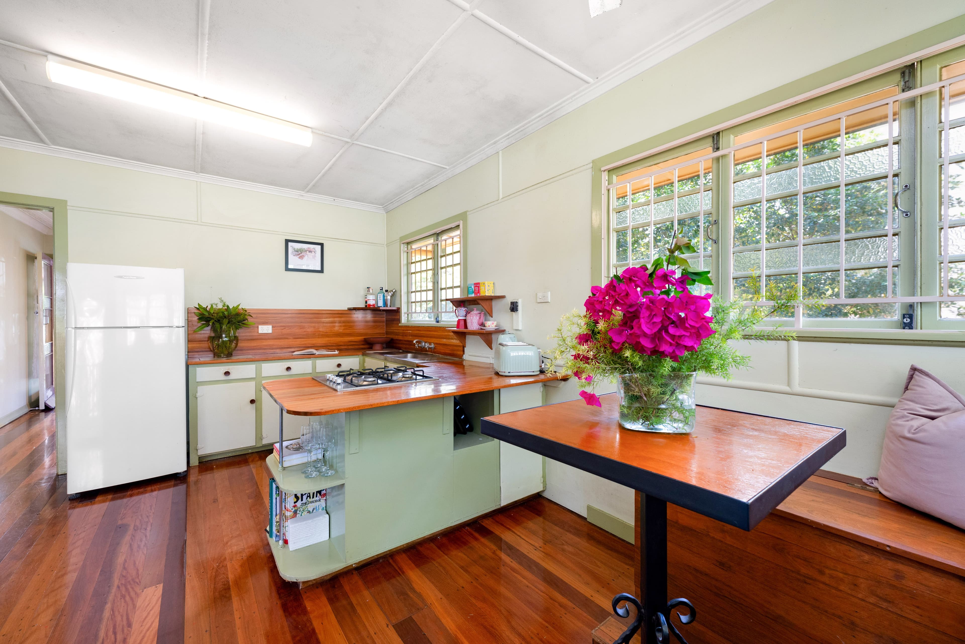 44 Alderley Avenue, Alderley QLD 4051, Alderley - Thumbnail 4