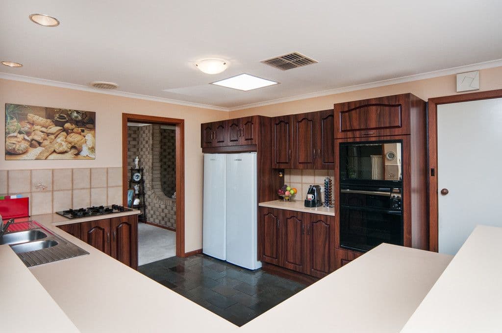 44 Monaco Circuit, ABERFOYLE PARK SA 5159, Aberfoyle Park - Thumbnail 6