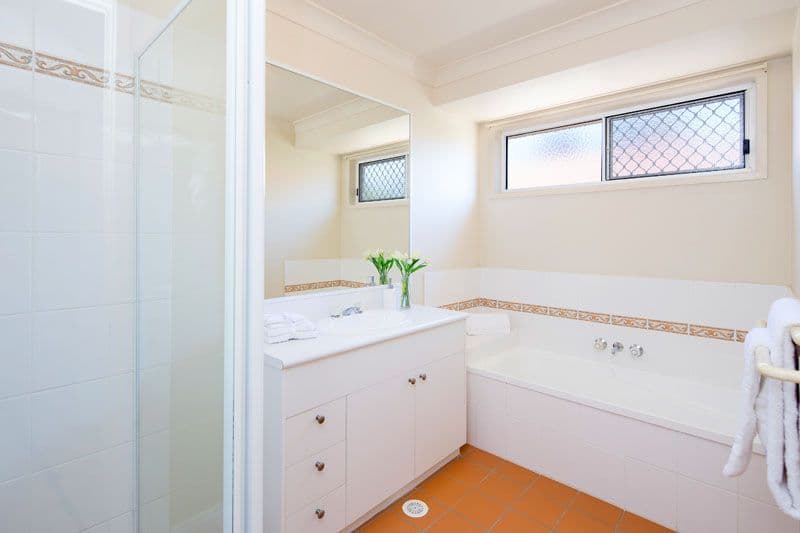 6 Eton Avenue, Boondall QLD 4034, Boondall - Thumbnail 8