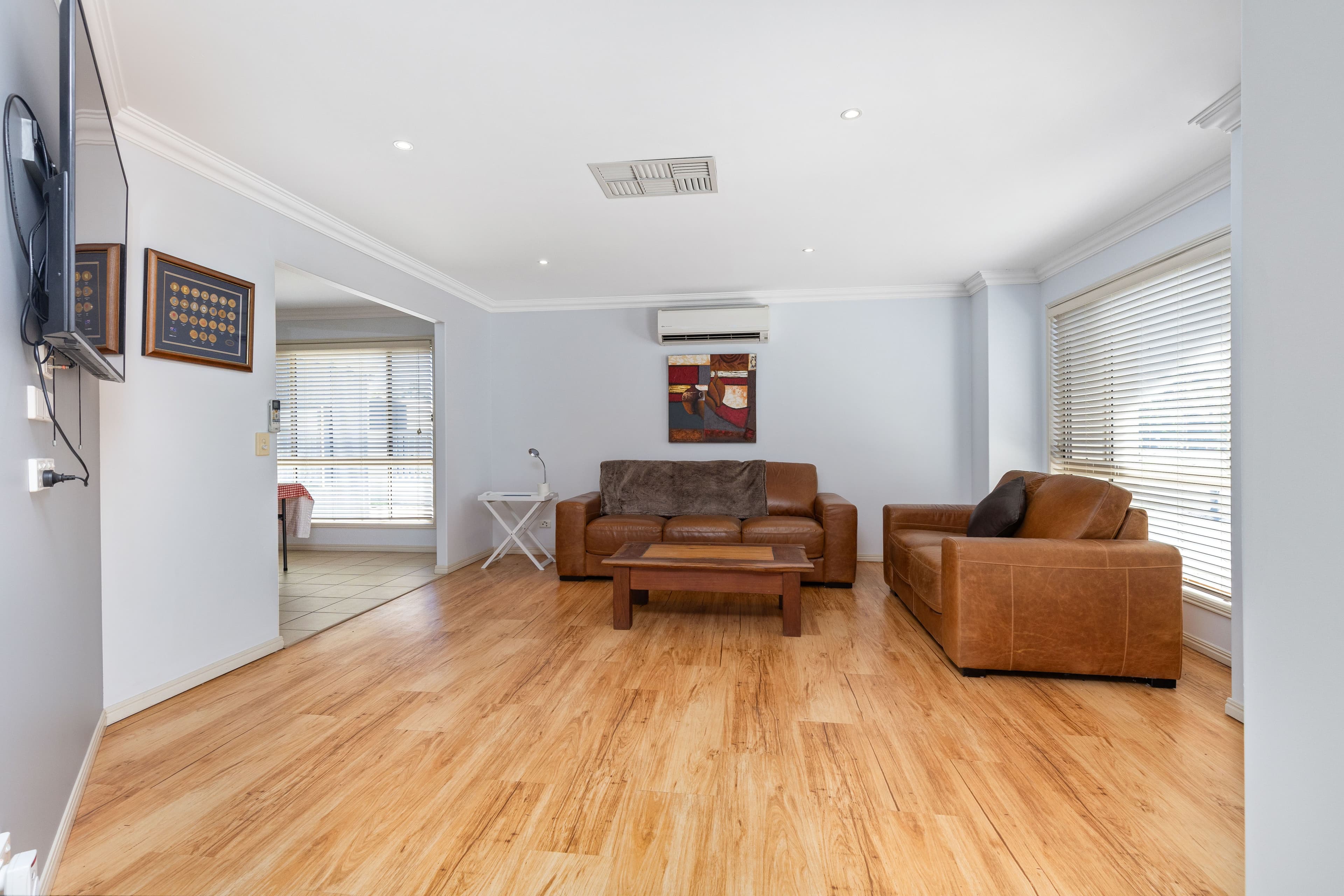 49 Crinum Crescent, Emerald QLD 4720, Emerald - Thumbnail 4