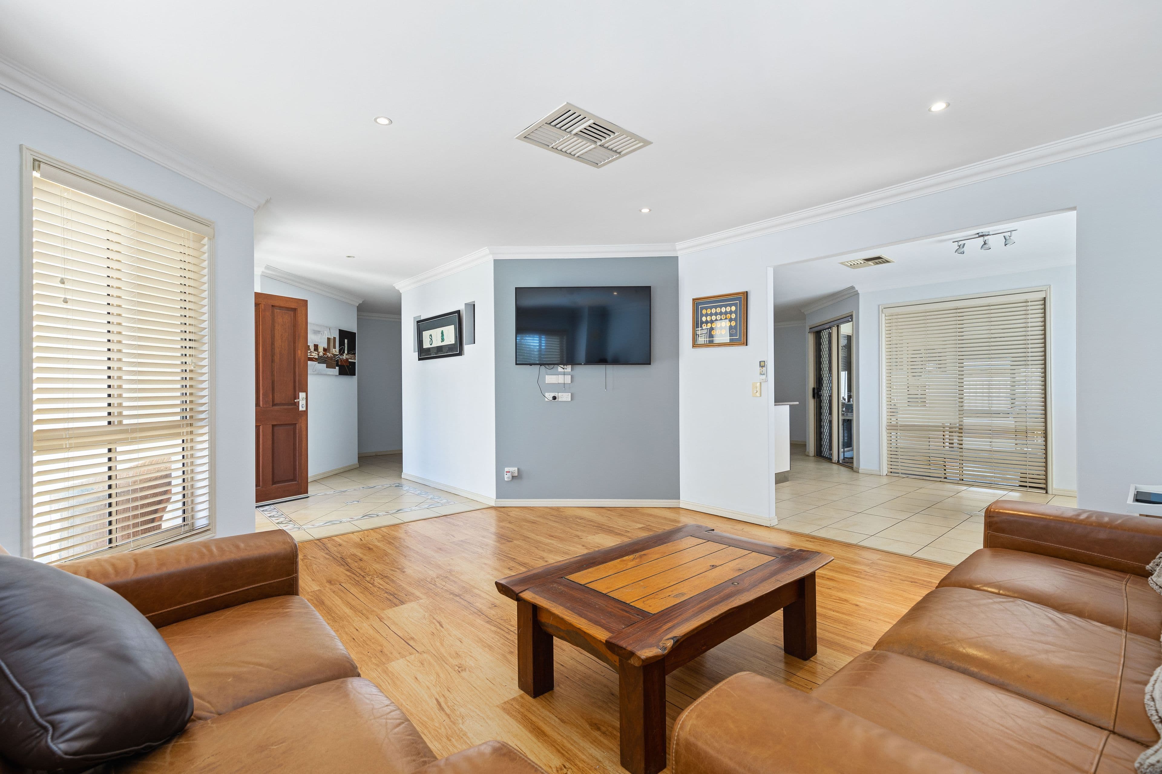 49 Crinum Crescent, Emerald QLD 4720, Emerald - Thumbnail 5
