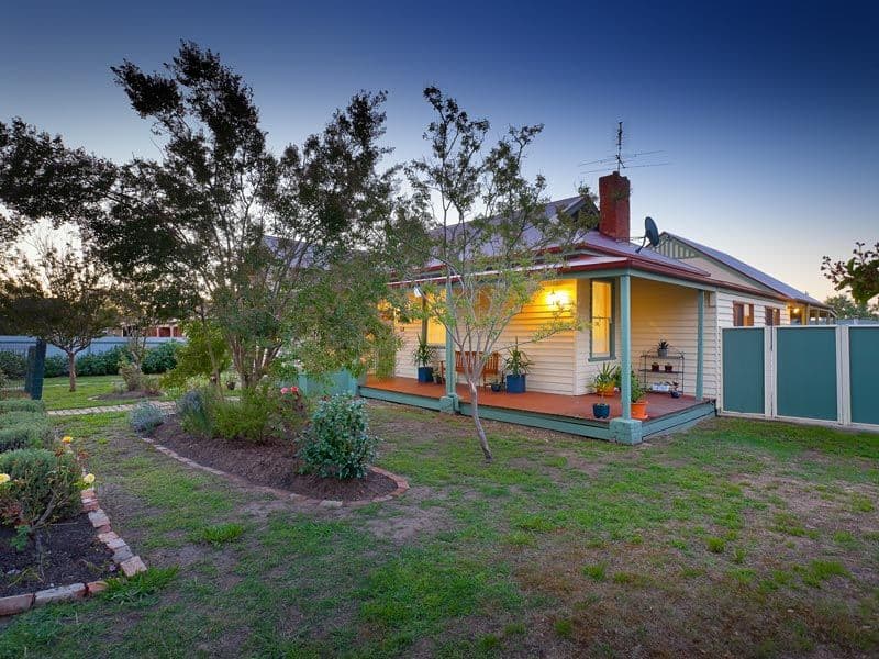 3 Victoria Street, CHILTERN VIC 3683, Chiltern - Thumbnail 8