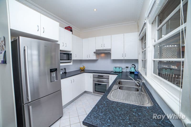 50 Chapman Street, Grafton - Thumbnail 2