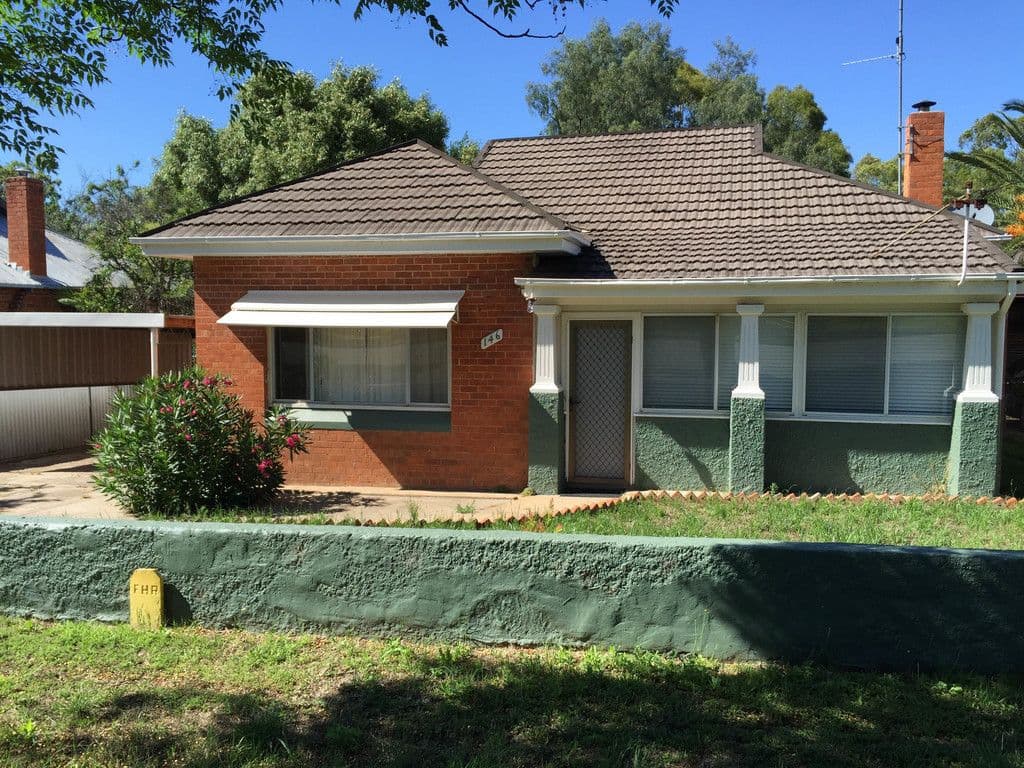 146 Larmer Street, Narrandera - Thumbnail 3