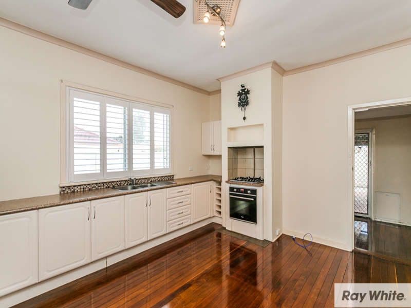 18A Purkiss Street, Cannington WA 6107, Cannington - Thumbnail 2