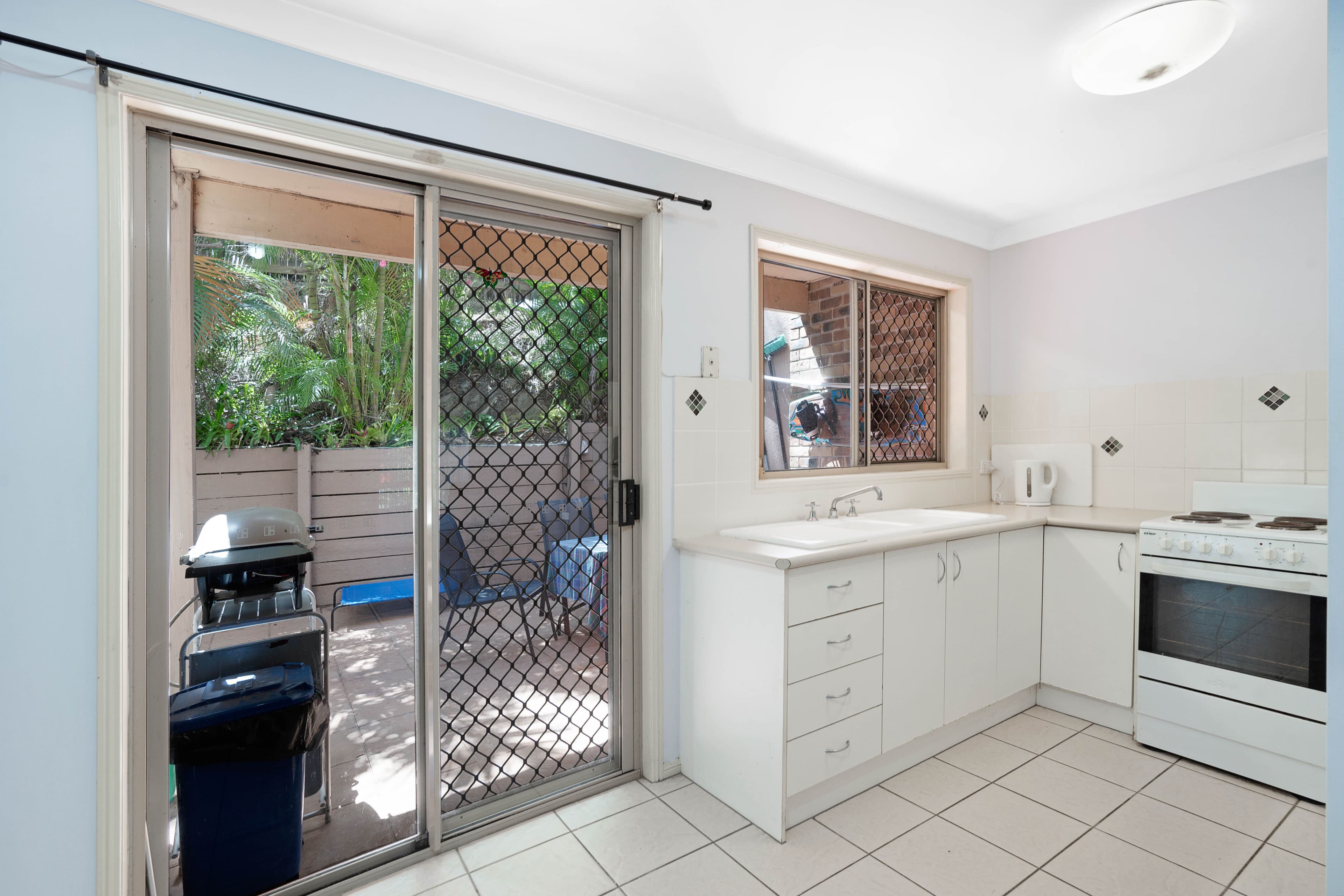125-129 Overland Drive, Edens Landing QLD 4207, Edens Landing - Thumbnail 2