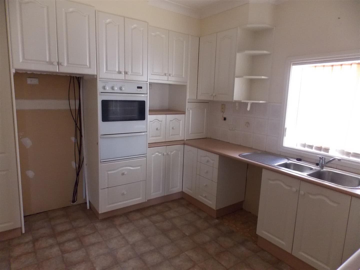 109 Dalton Street, PARKES NSW 2870, Parkes - Thumbnail 2