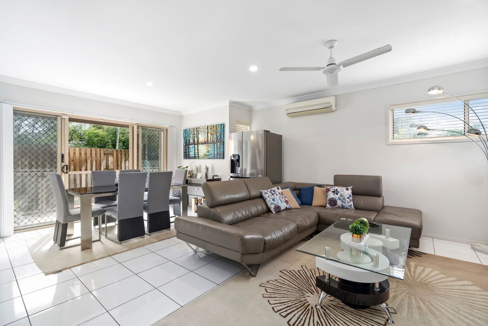 27 Government Road, Labrador QLD 4215, Labrador - Thumbnail 3