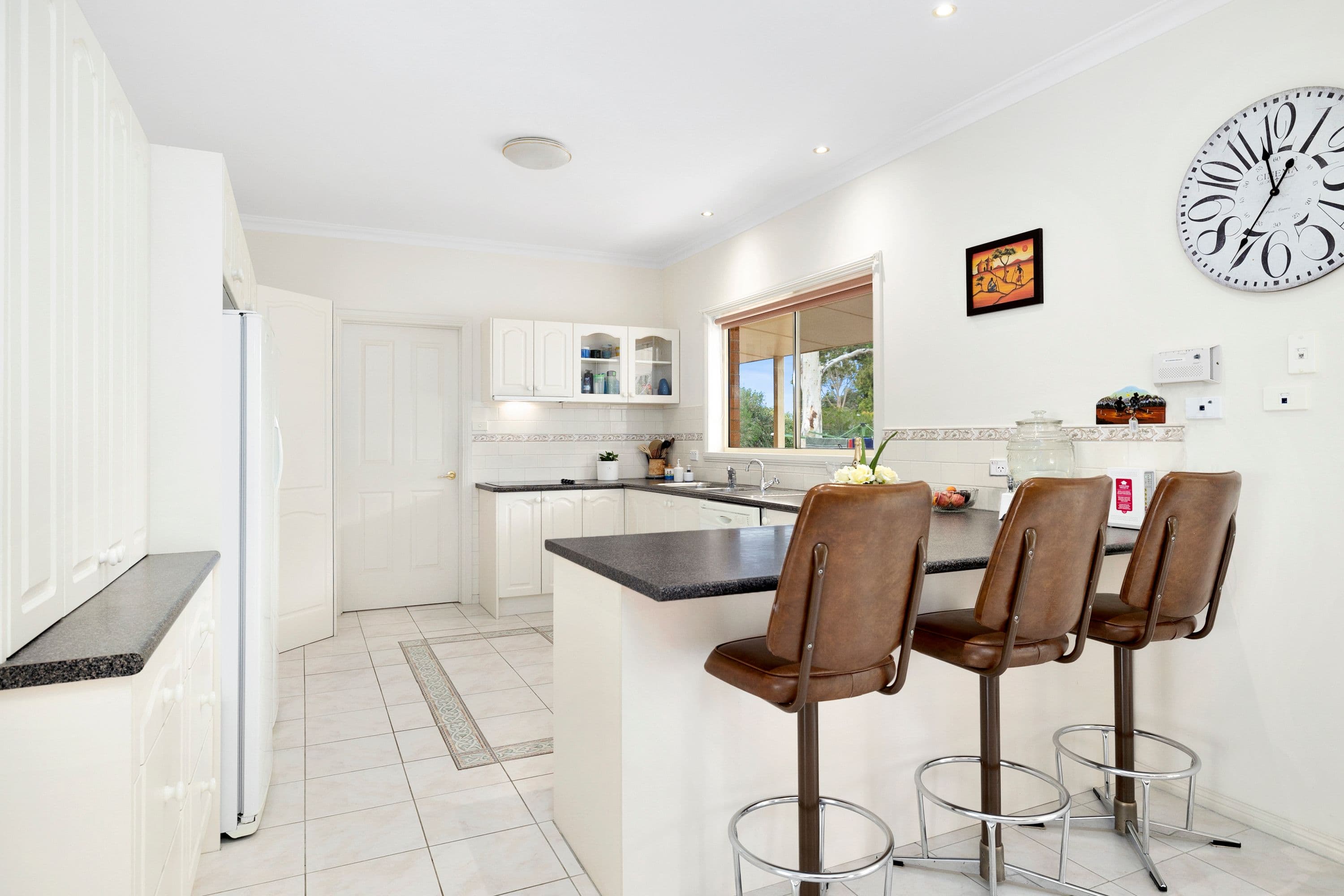 19 Golf Links Road, Ararat VIC 3377, Ararat - Thumbnail 5
