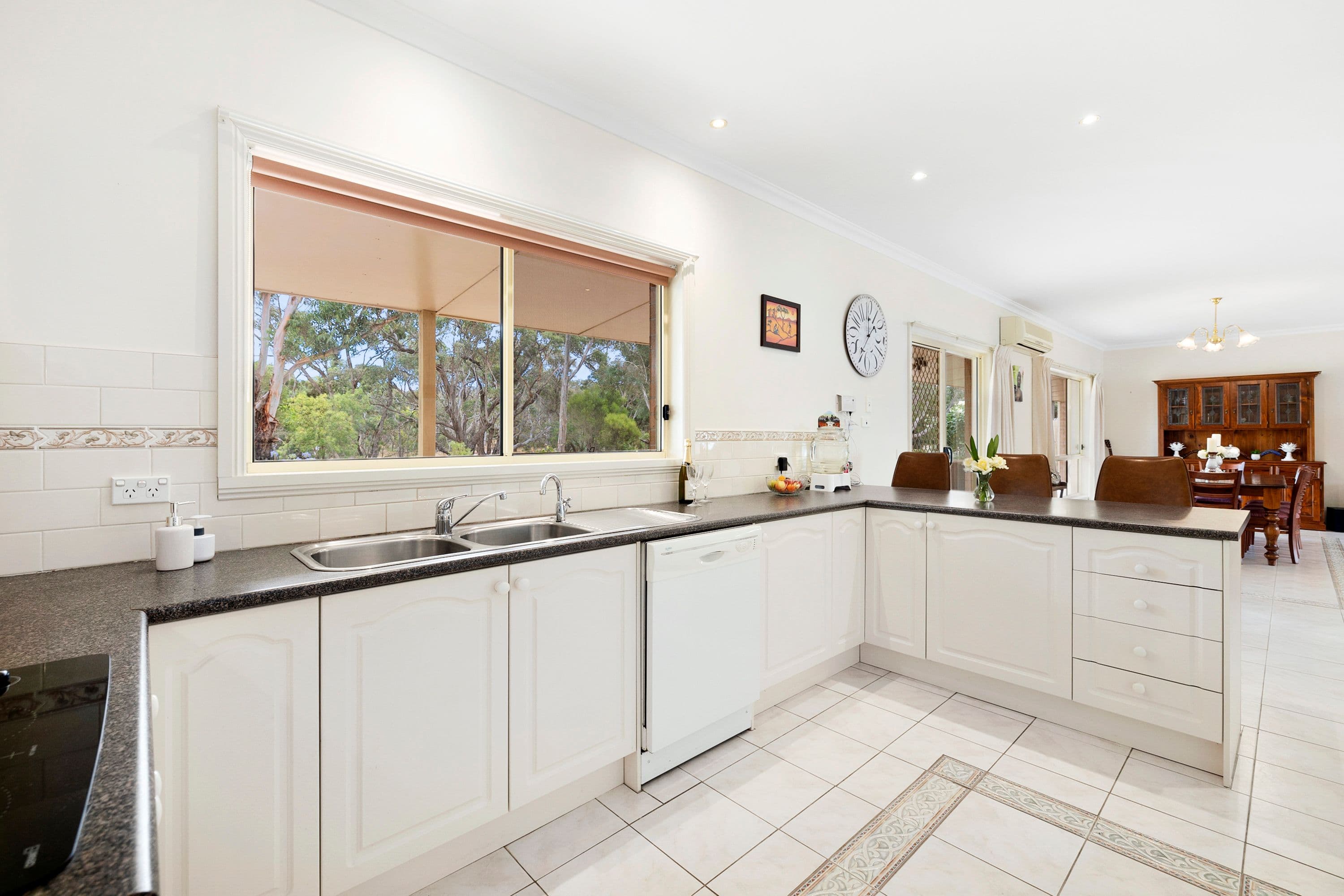 19 Golf Links Road, Ararat VIC 3377, Ararat - Thumbnail 6