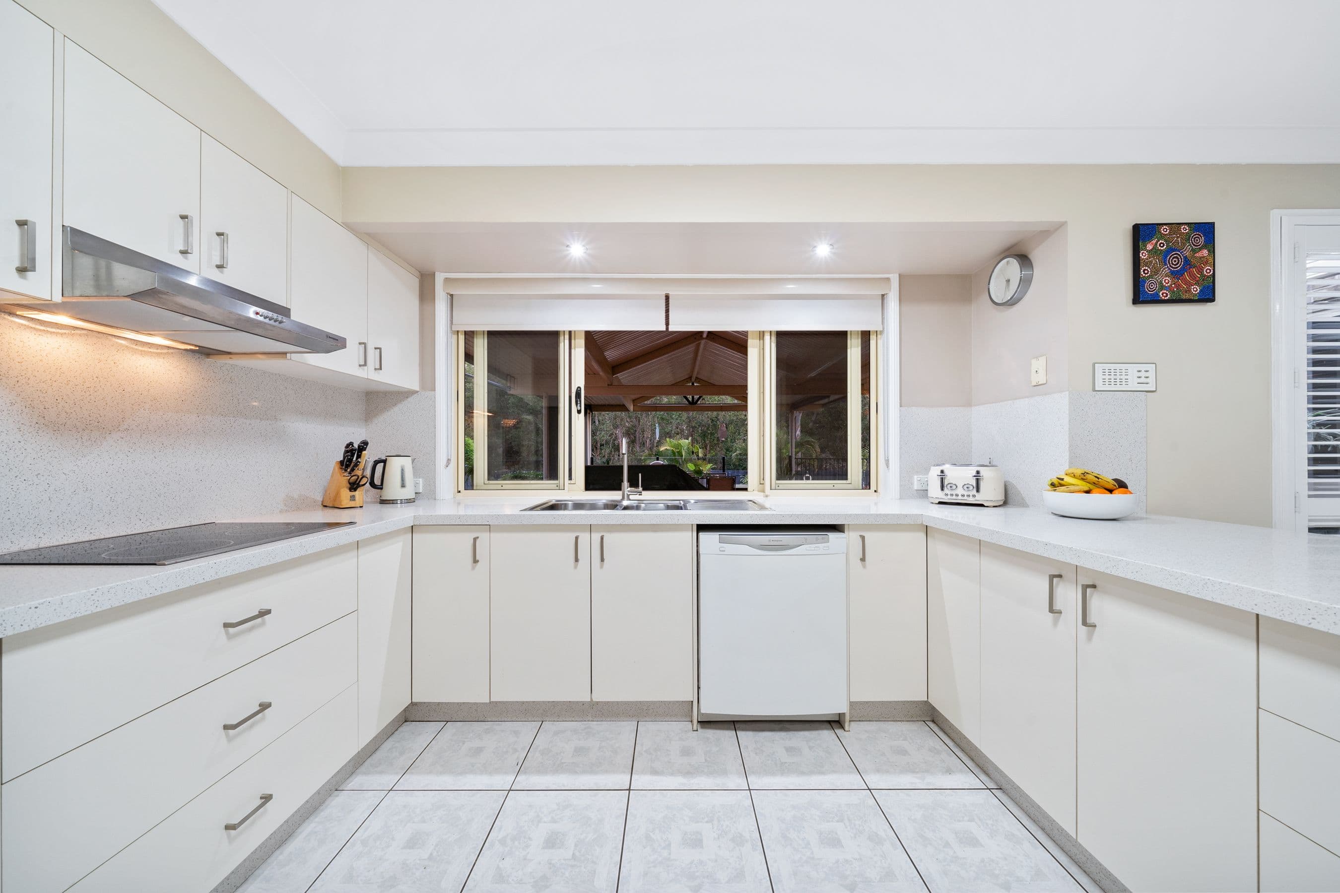 15 Avondale Crescent, Parkinson QLD 4115, Parkinson - Thumbnail 3