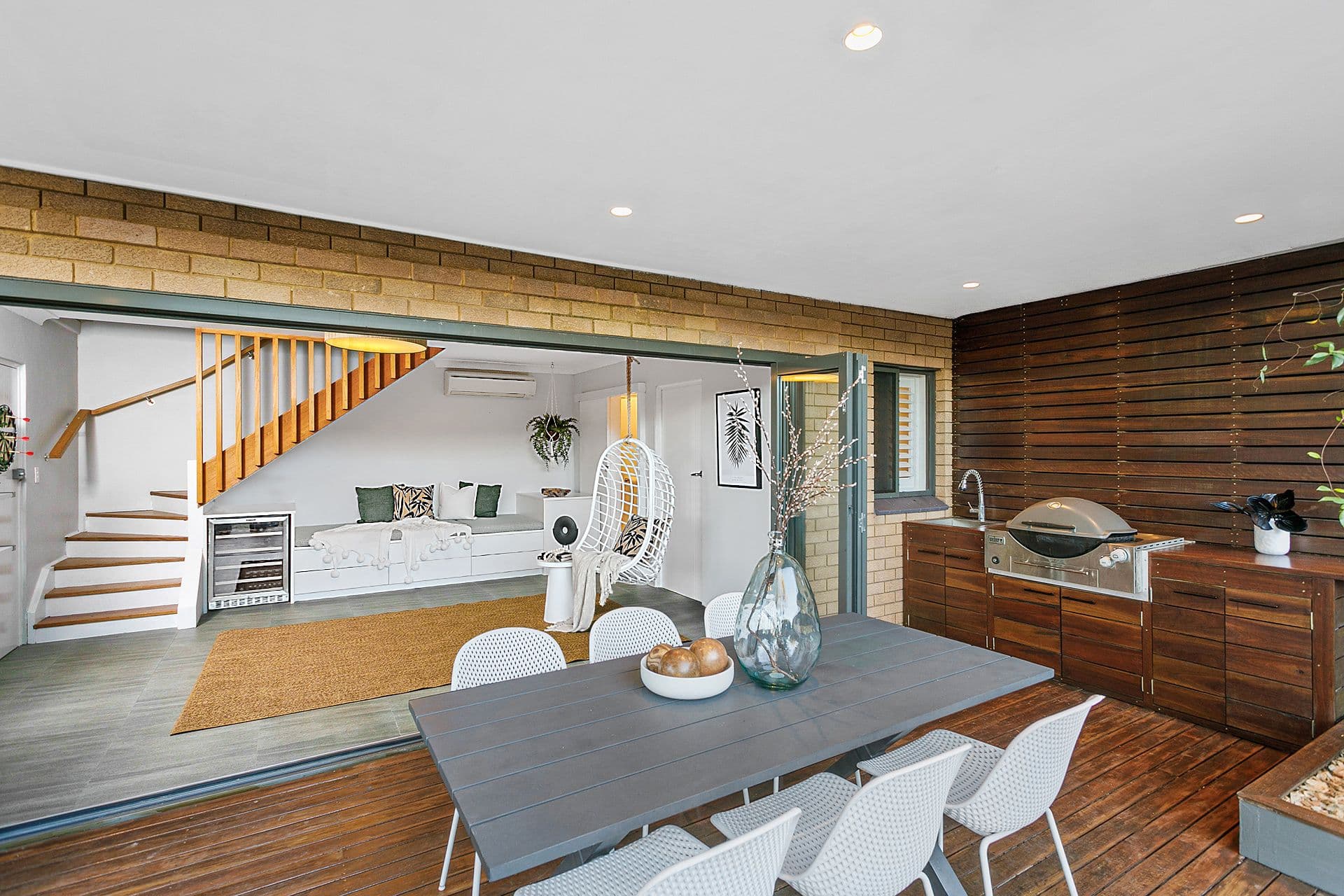 921 Forest Road, Lugarno NSW 2210, Lugarno - Thumbnail 4