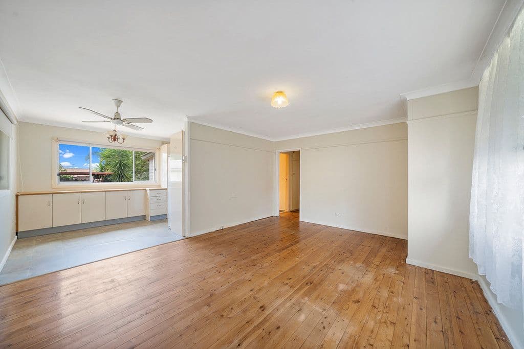 9 Knapp Avenue, Nowra - Thumbnail 2
