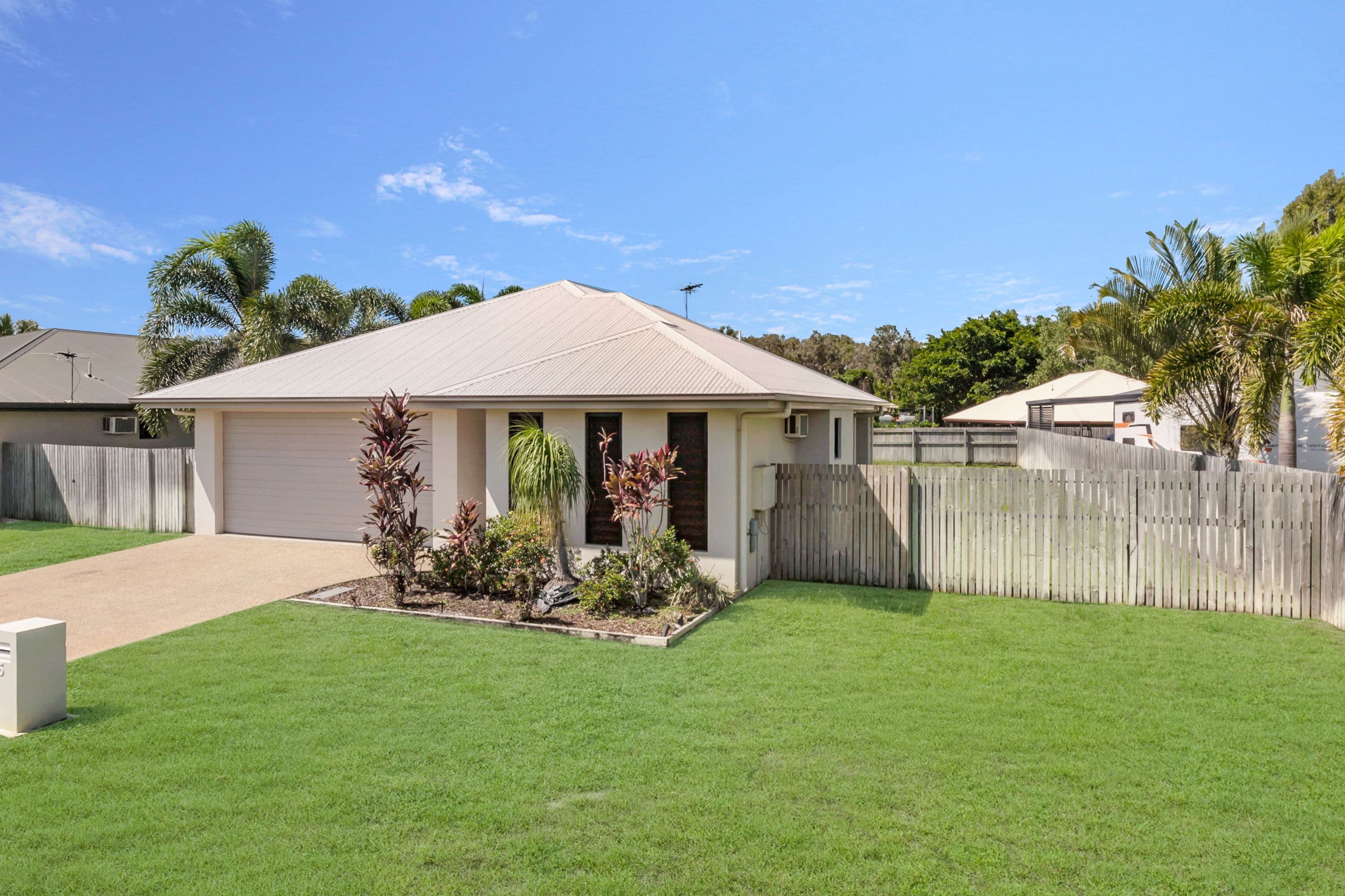 5 Kirrama Court, Bushland Beach QLD 4818, Bushland Beach - Image 1