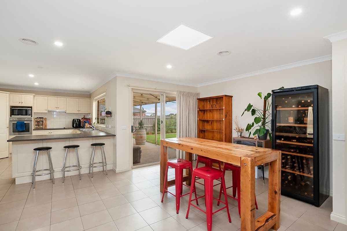 31 McPherson Crescent, Warrnambool VIC 3280, Warrnambool - Thumbnail 4
