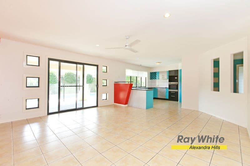 3 Attenborough Circuit, REDLAND BAY QLD 4165, Redland Bay - Thumbnail 7