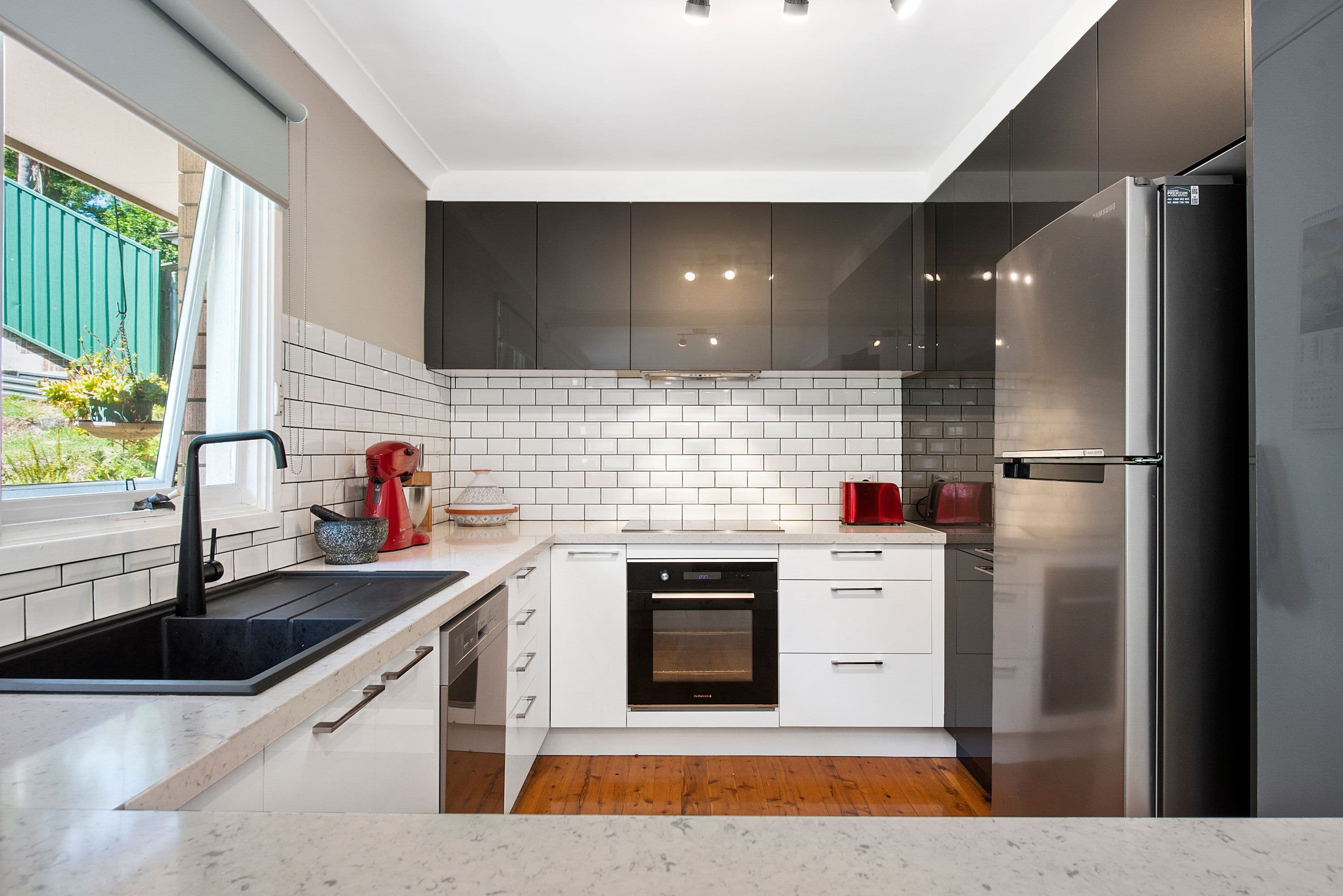 4 Apanie Place, Westleigh - Thumbnail 2