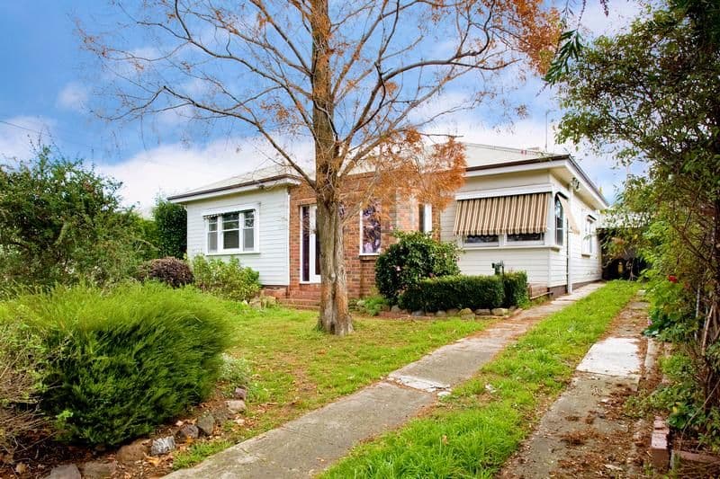 2 Shelley Avenue, NEWTOWN VIC 3220, Newtown - Image 1