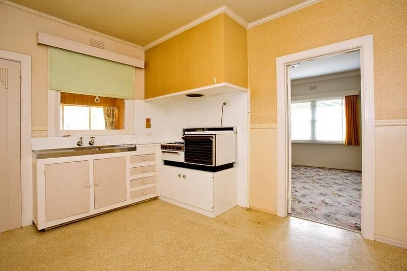 2 Shelley Avenue, NEWTOWN VIC 3220, Newtown - Thumbnail 2
