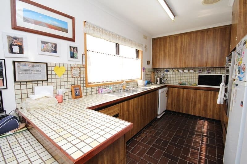 11 Morson Street, Horsham VIC 3400, Horsham - Thumbnail 5