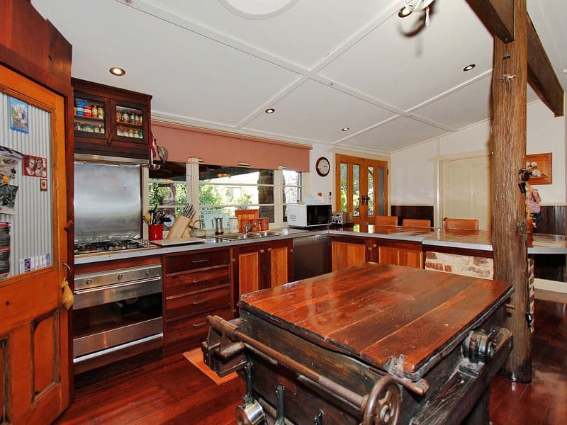 48 Lyndhurst Road, Kalamunda WA 6076, Kalamunda - Thumbnail 3