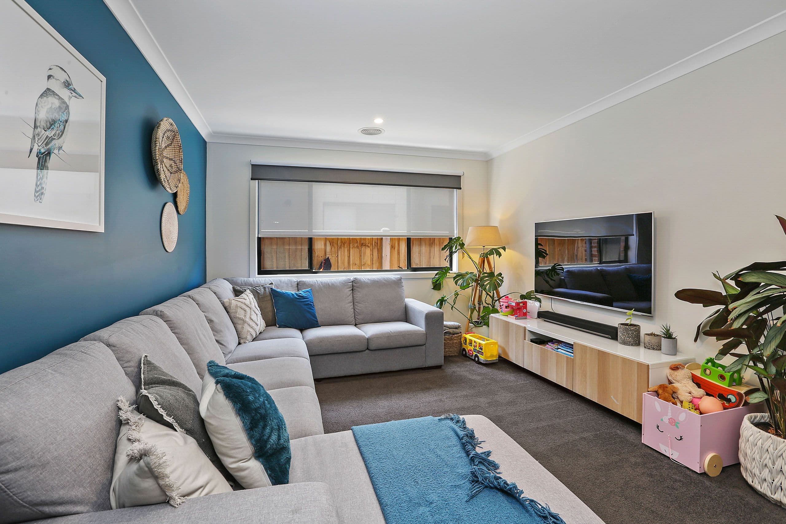 23 Bendigo Circuit, Caroline Springs - Thumbnail 3