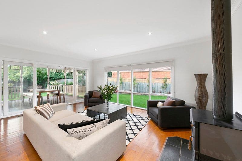 13 Huntingfield Court, Carnegie VIC 3163, Carnegie - Thumbnail 2
