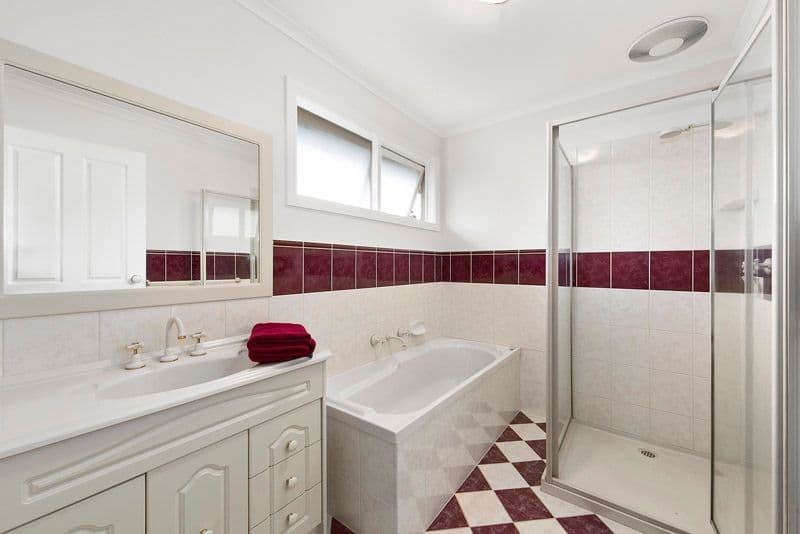 13 Huntingfield Court, Carnegie VIC 3163, Carnegie - Thumbnail 7