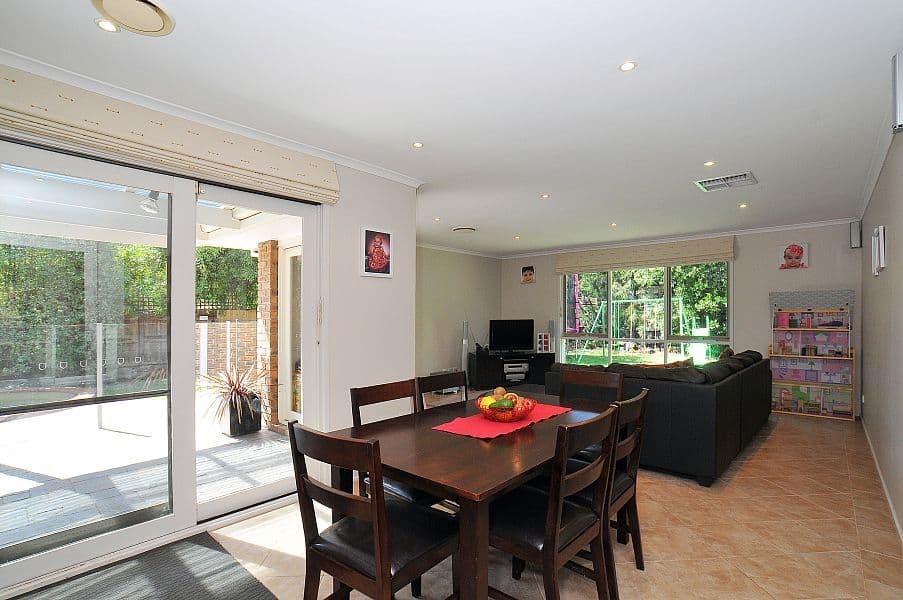 32 Segarta Circuit, FERNTREE GULLY VIC 3156, Ferntree Gully - Thumbnail 4