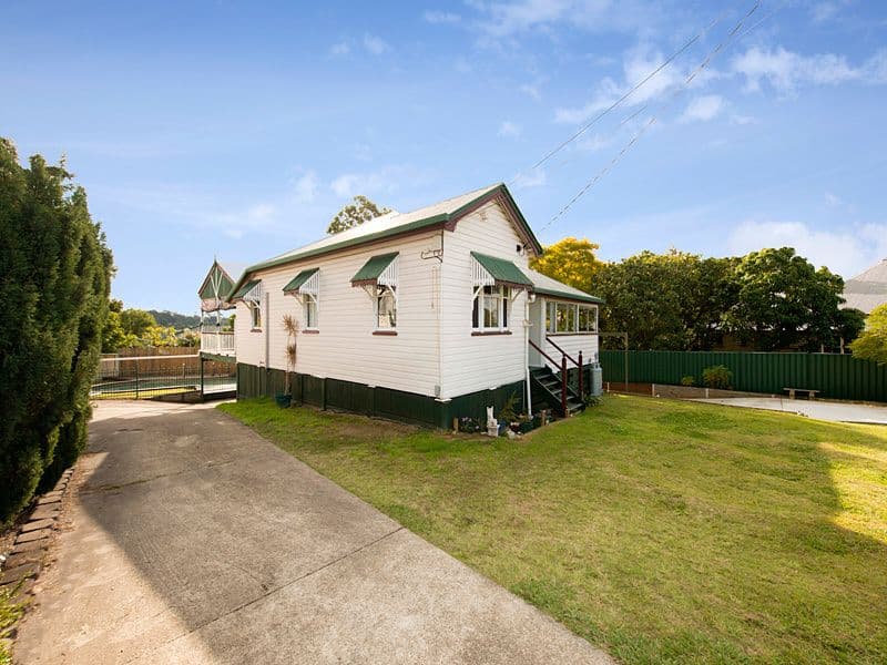 53 Queen Street, Goodna QLD 4300, Goodna - Thumbnail 2