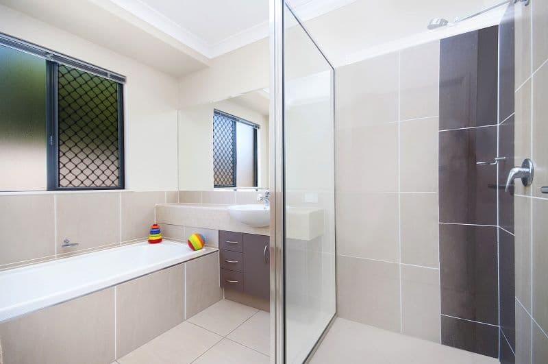 8 Balladonia Avenue, MOUNT LOW QLD 4818, Mount Low - Thumbnail 4