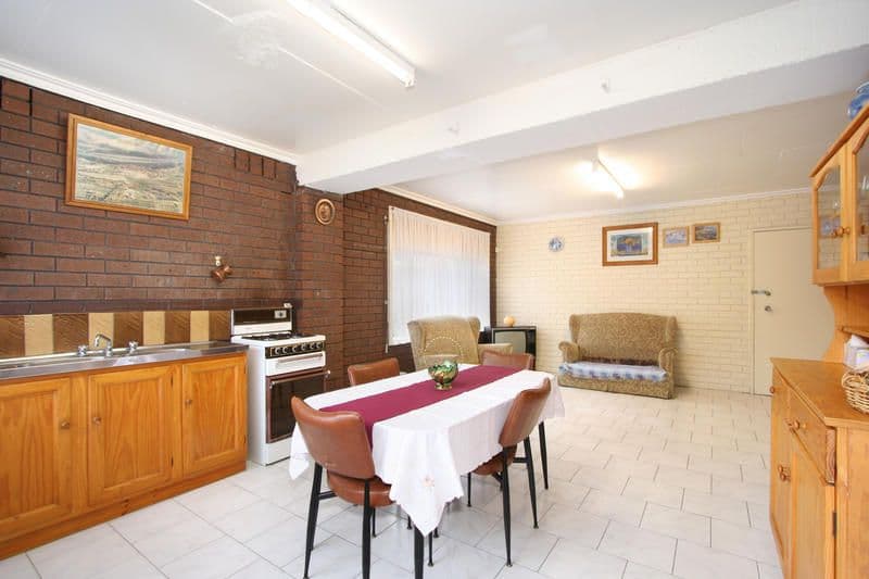 7 Cedar Close, CHADSTONE VIC 3148, Chadstone - Thumbnail 5