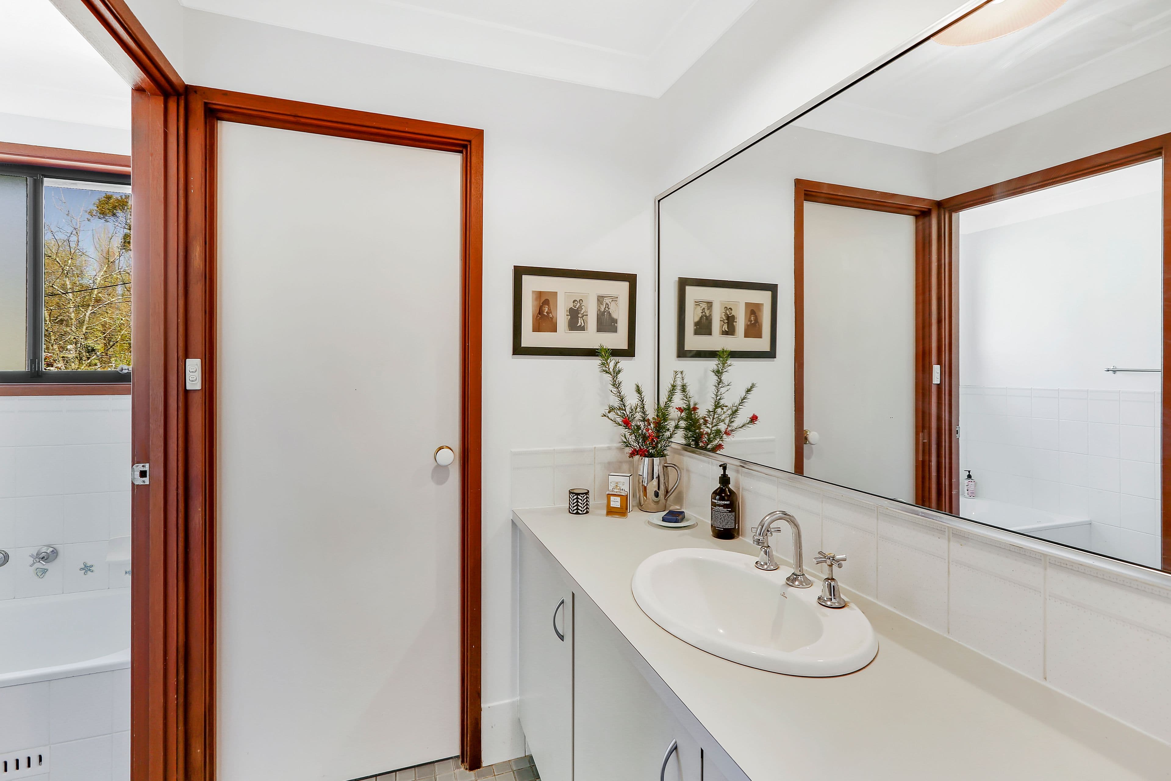 29 Carrington Avenue, Mount Victoria - Thumbnail 7