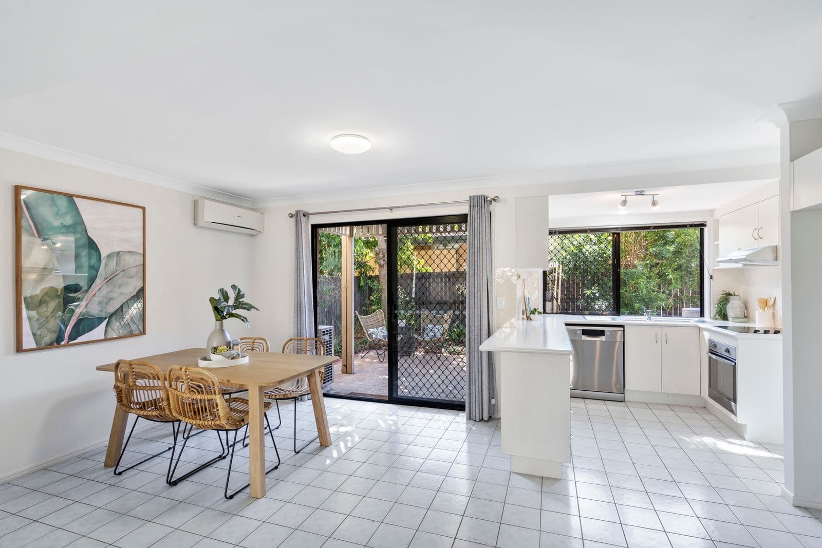 62 Stevens Street, Yeronga QLD 4104, Yeronga - Thumbnail 4