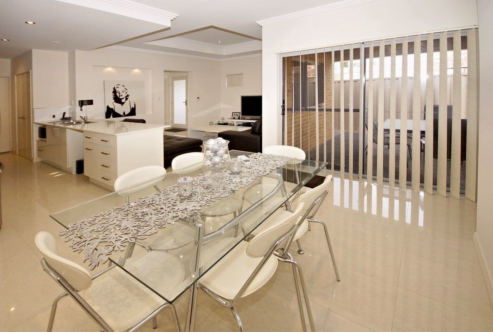 26 Wittering Crescent, BALGA WA 6061, Balga - Thumbnail 3